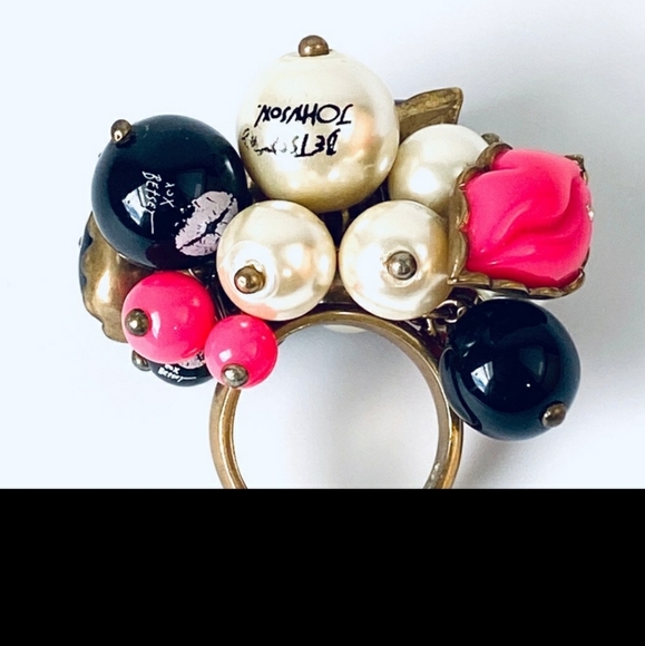 Betsey Johnson First Date Ring - Picture 8 of 13